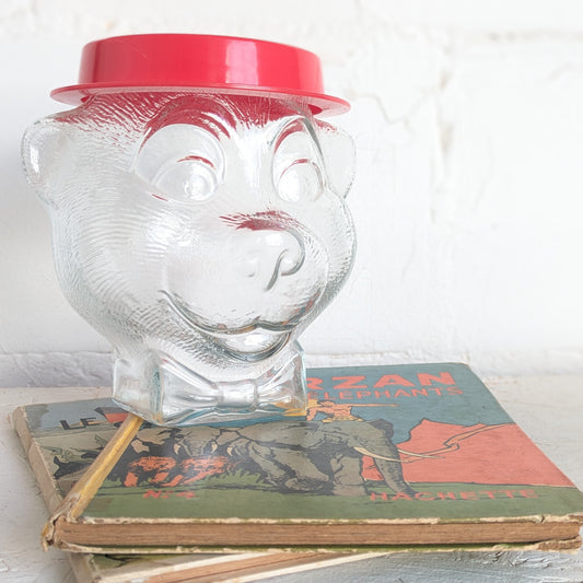 Bocal en verre tête d'ourson, chapeau rouge