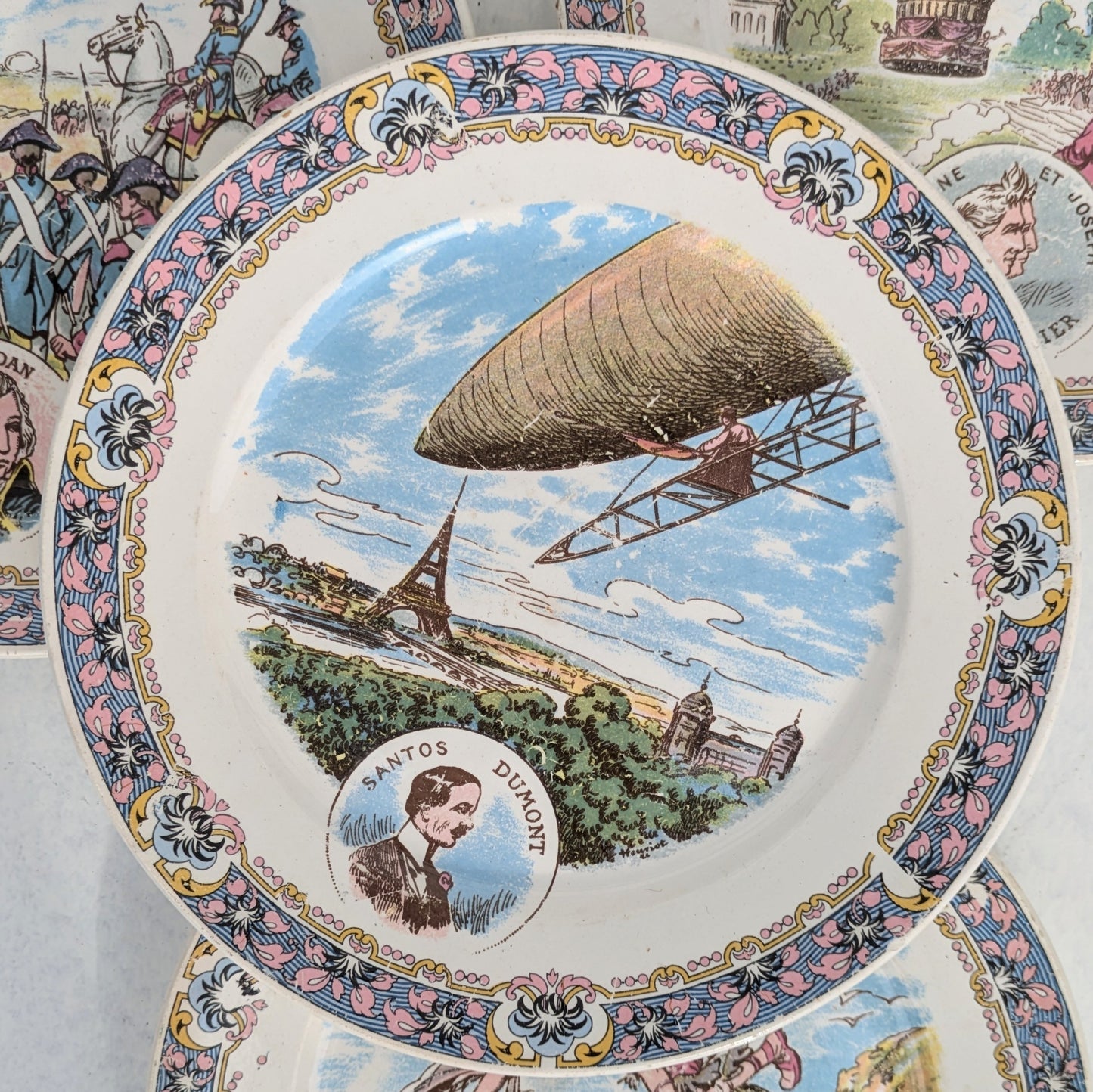 Assiette Digoin Sarreguemines histoire de l'avion