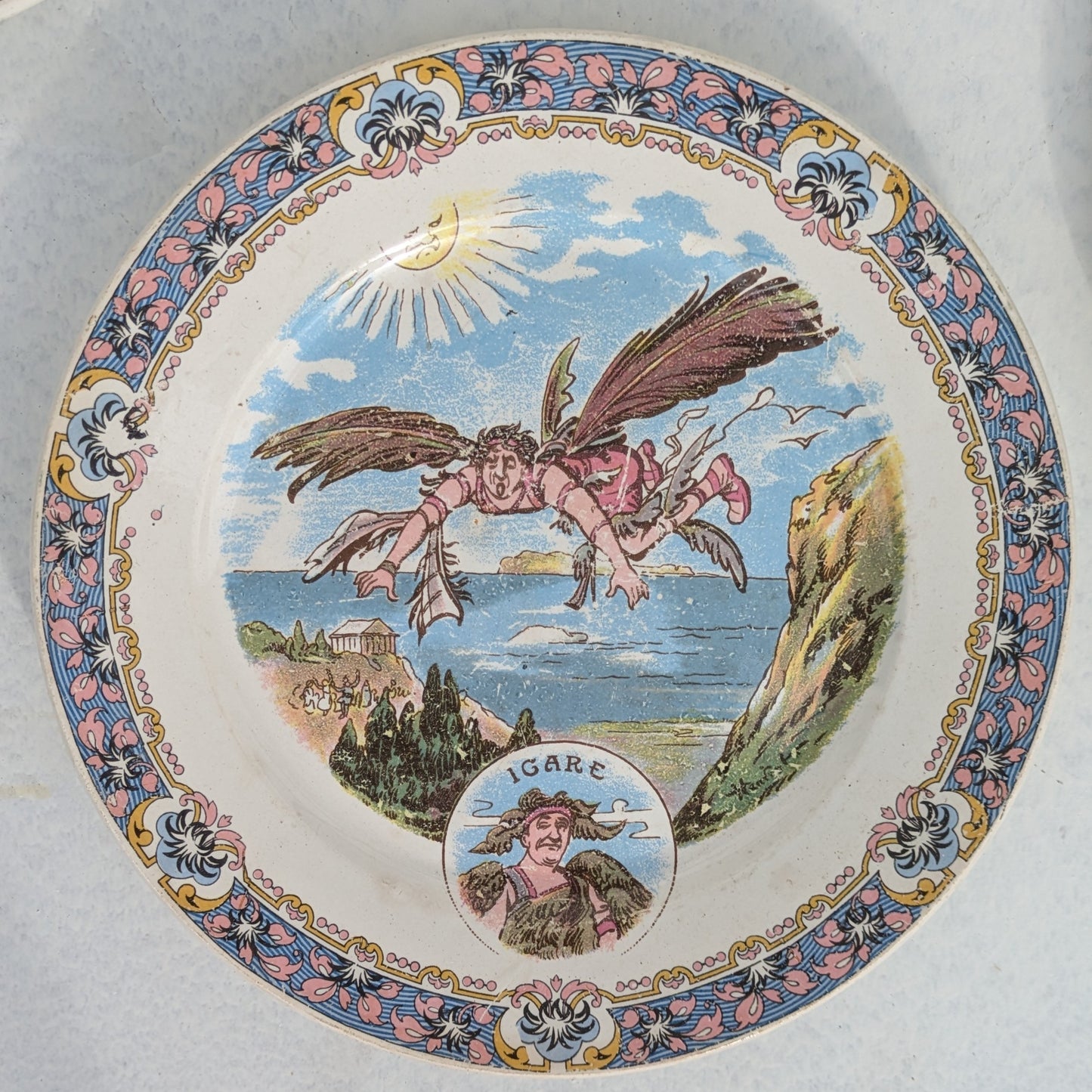 Assiette Digoin Sarreguemines histoire de l'avion