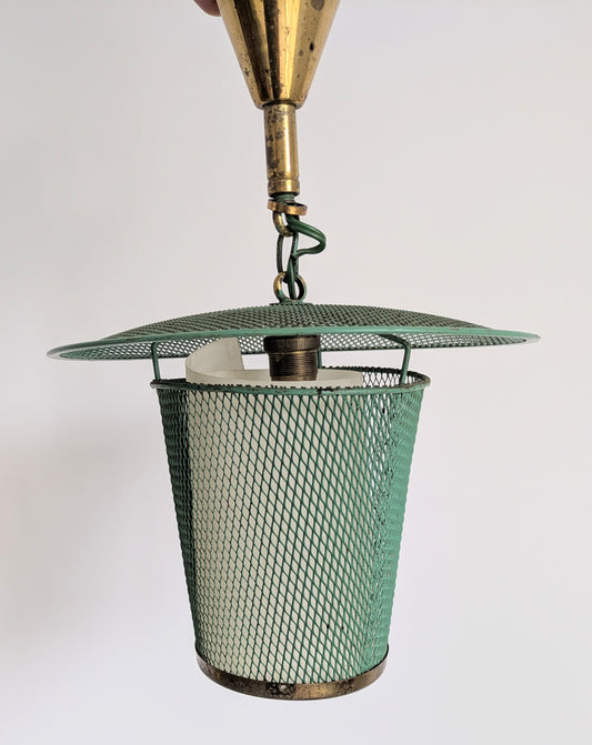 Suspension métal années 50-60 dans le goût de Mathieu Matégot