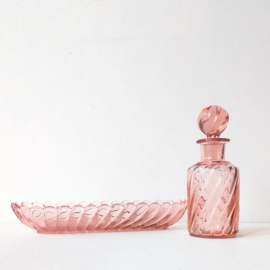 garniture de toilette ancienne en verre rose