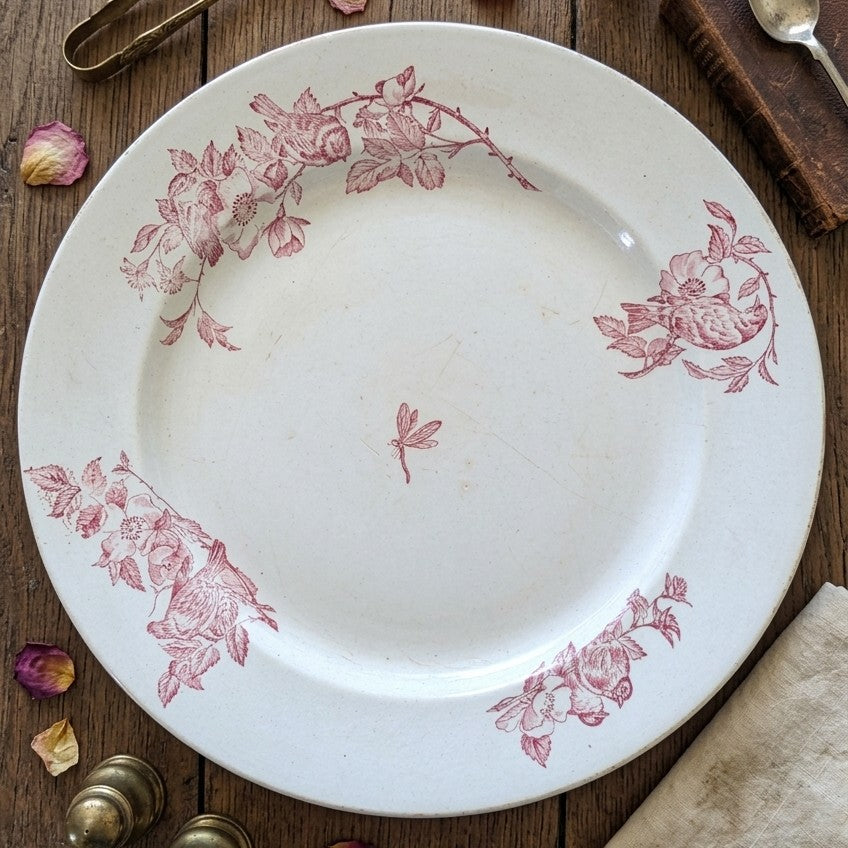 Grande assiette de présentation de terre fer modèle Volantine Fenal Freres Pexonne 