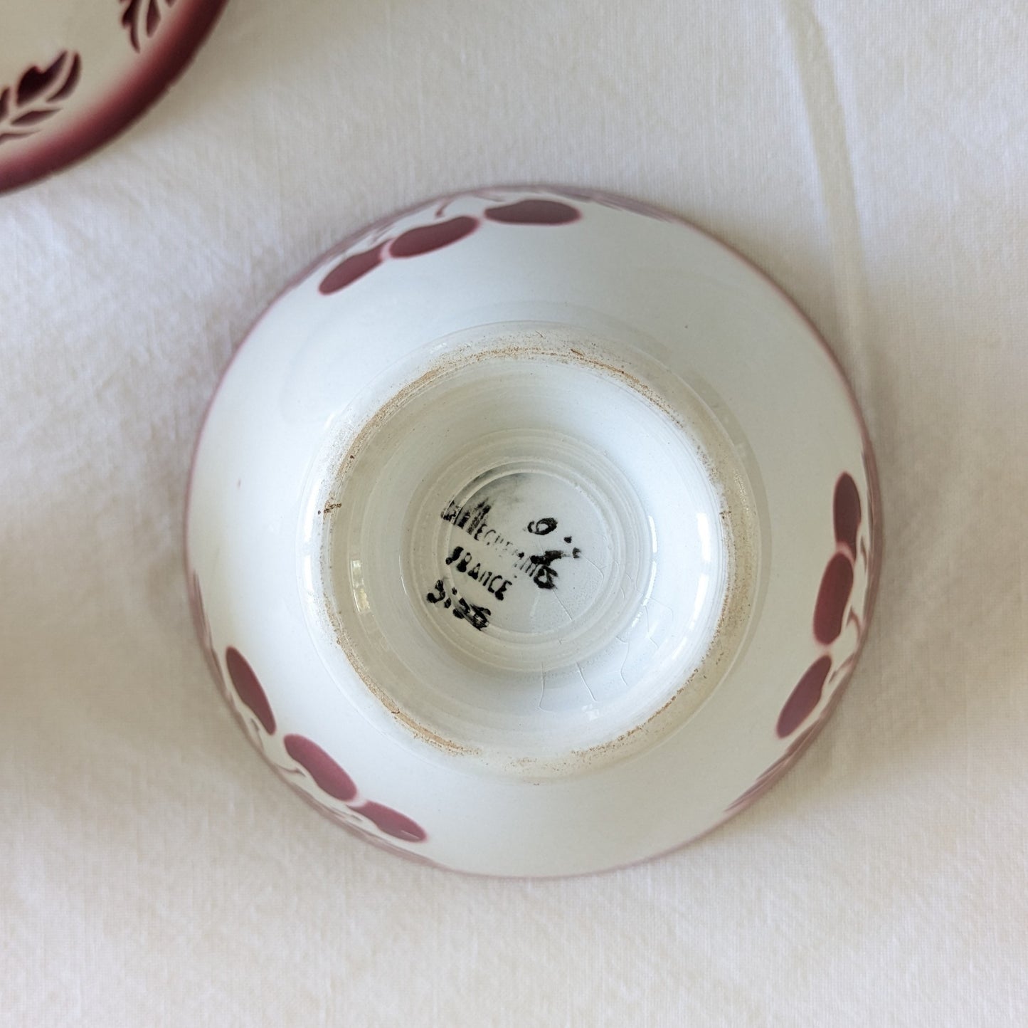 Set of 3 old Sarreguemines bowls, stencil and airbrush decoration