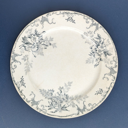 Antique ironware plate from the Franco-English Company in Paris