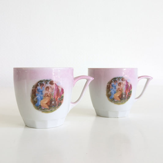 Duo de tasses roses kitsch