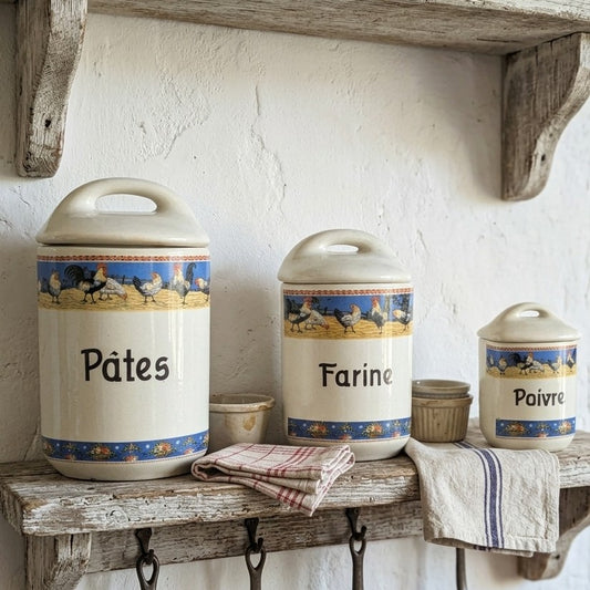 Lot de 3 pot de conservation anciens en céramique, motifs coqs 