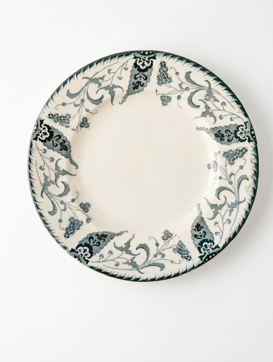 Coupelle / Assiette sur Piédouche Terre de Fer Longwy "Rambouillet"