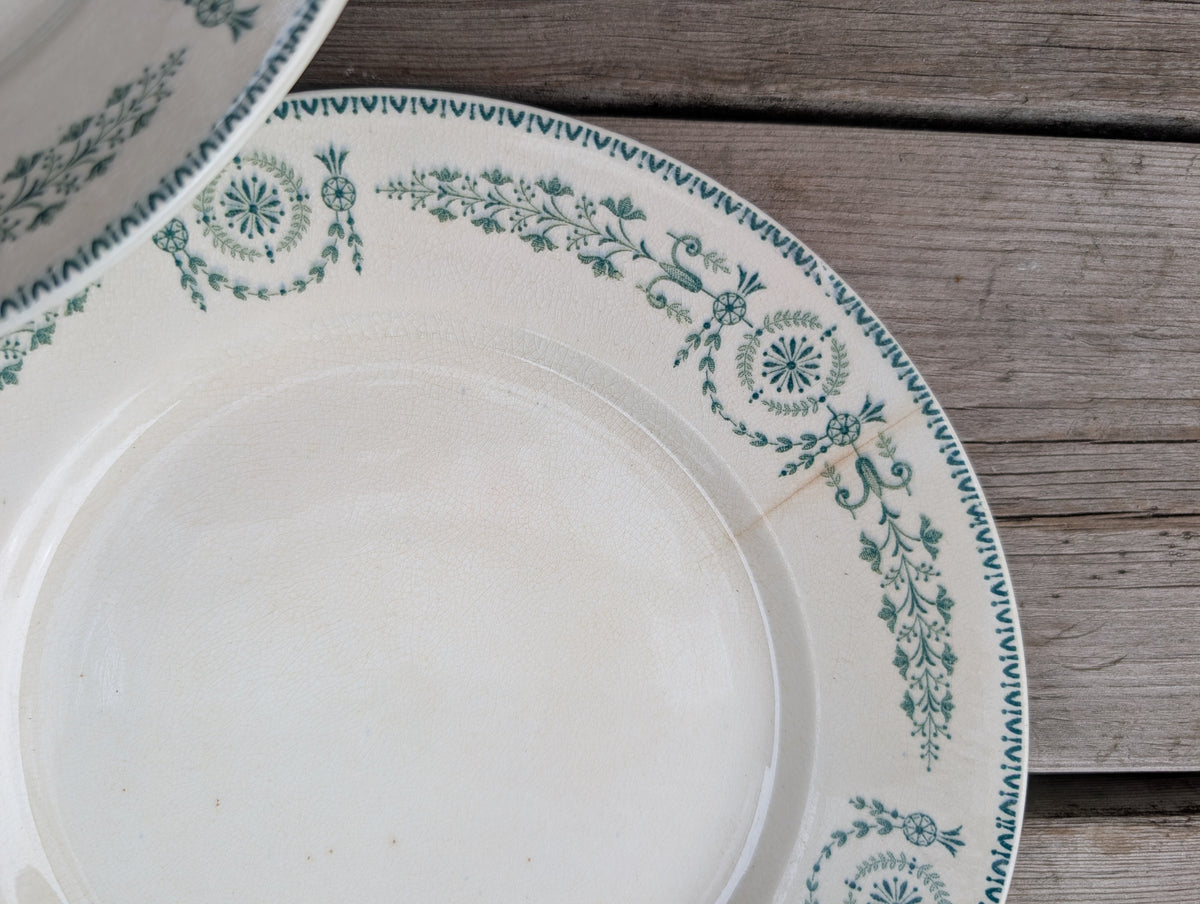 Lot de 4 Assiettes Anciennes Terre de Fer / Demi-Porcelaine – K&G Lunéville, Modèle "LAETITIA"