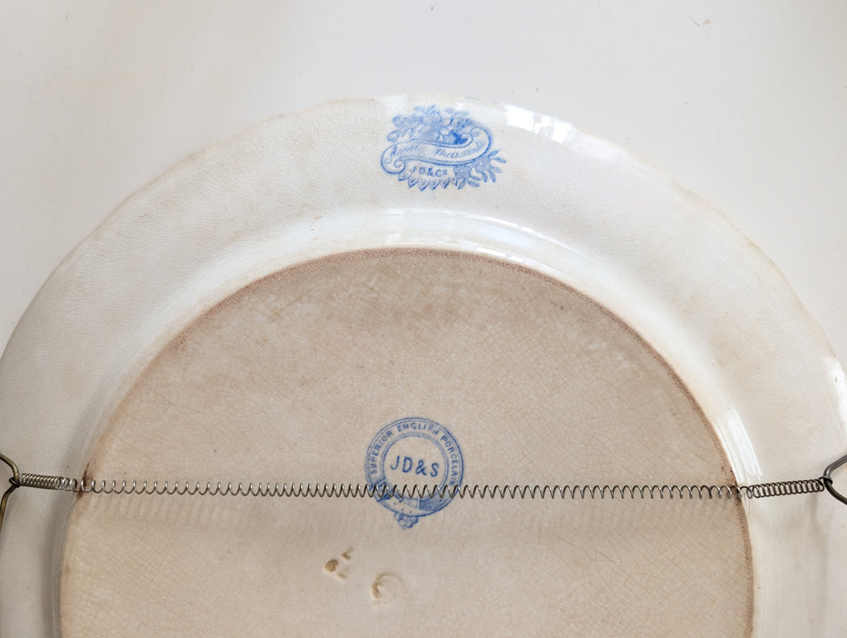 Grand Plat de Présentation Ancien en Terre de Fer / Faïence Anglaise Bleu – Décor "Asiatic Pheasant" (Estampillé JD&S – XIXe Siècle)