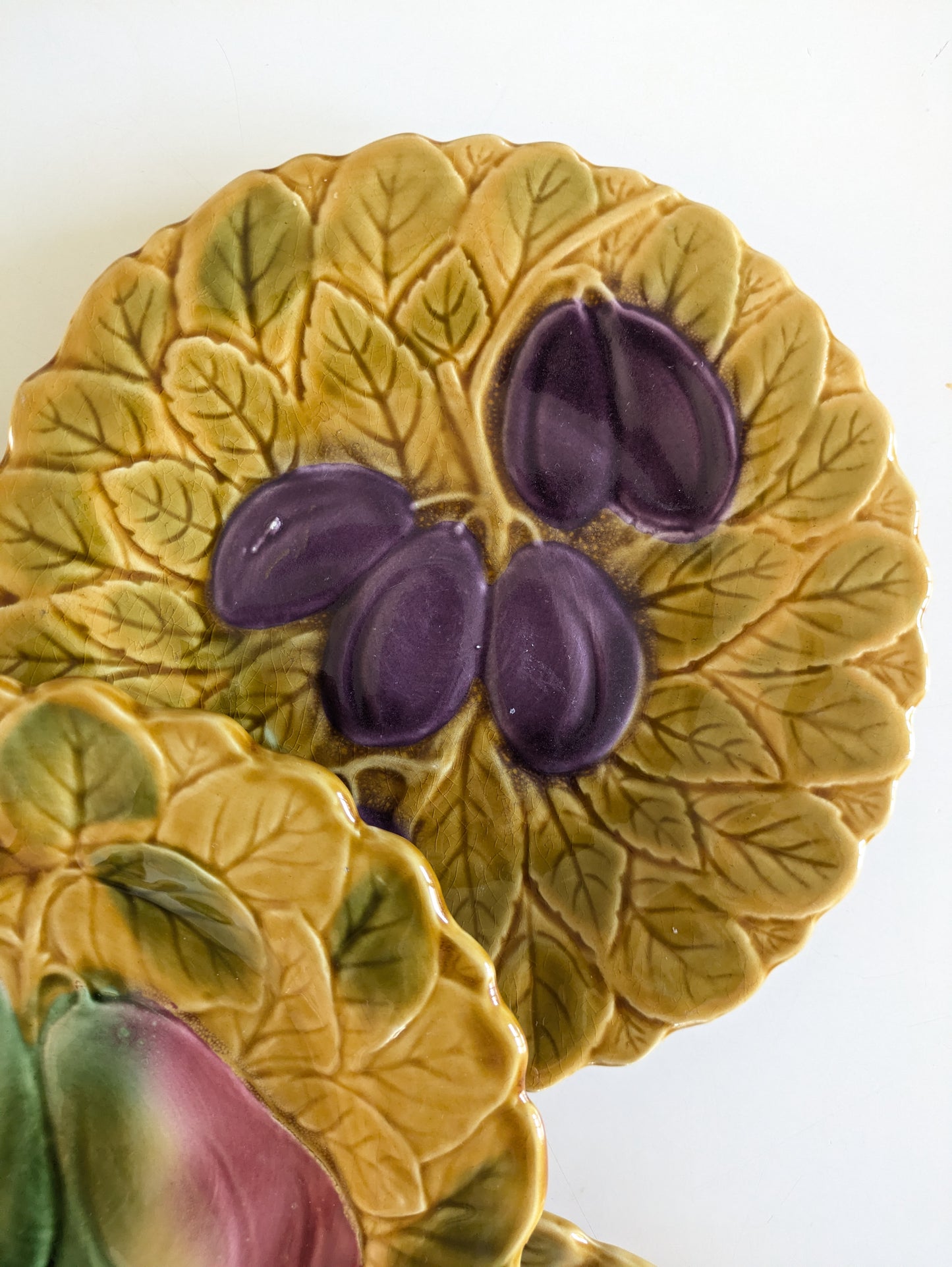 assiettes à dessert majolique fruits Sarreguemines